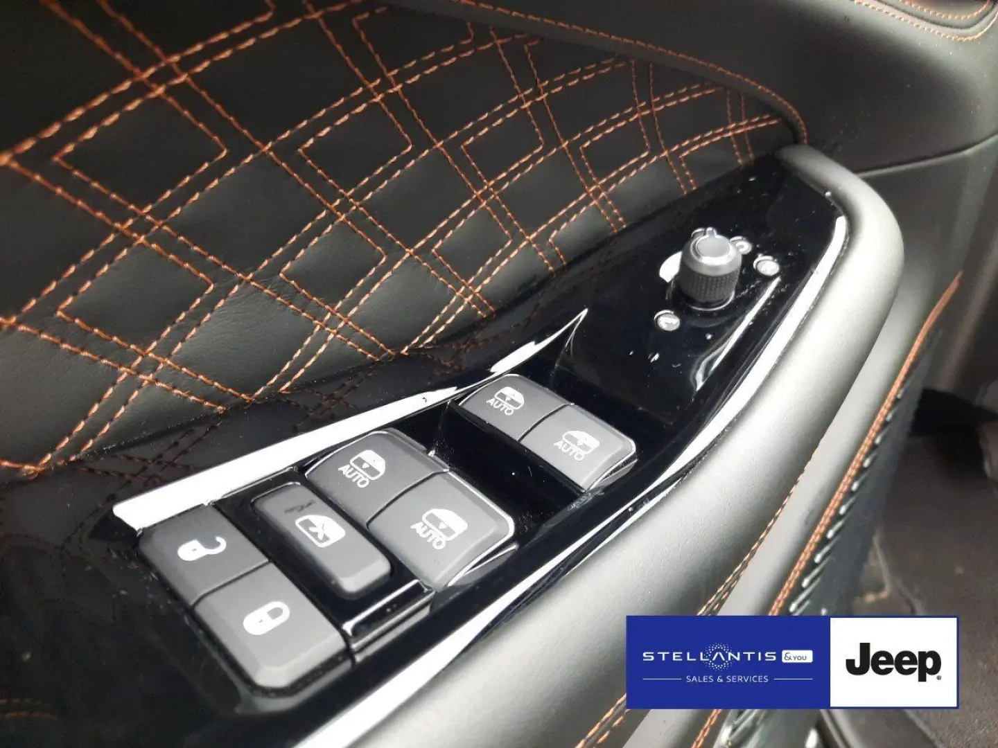 Grand Cherokee 2.0 PHEV Summit Reserve (EURO 6d)