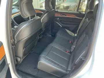 Grand Cherokee PHEV Summit Reserve *VOLL*AHK*