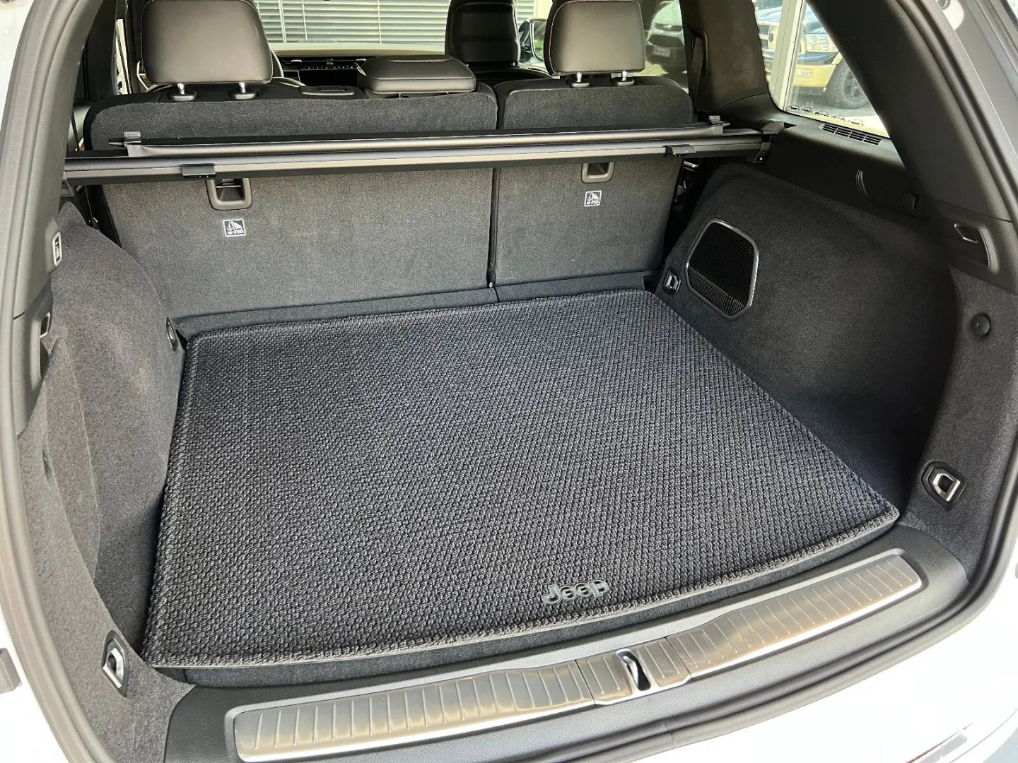 Grand Cherokee PHEV Summit Reserve *VOLL*AHK*