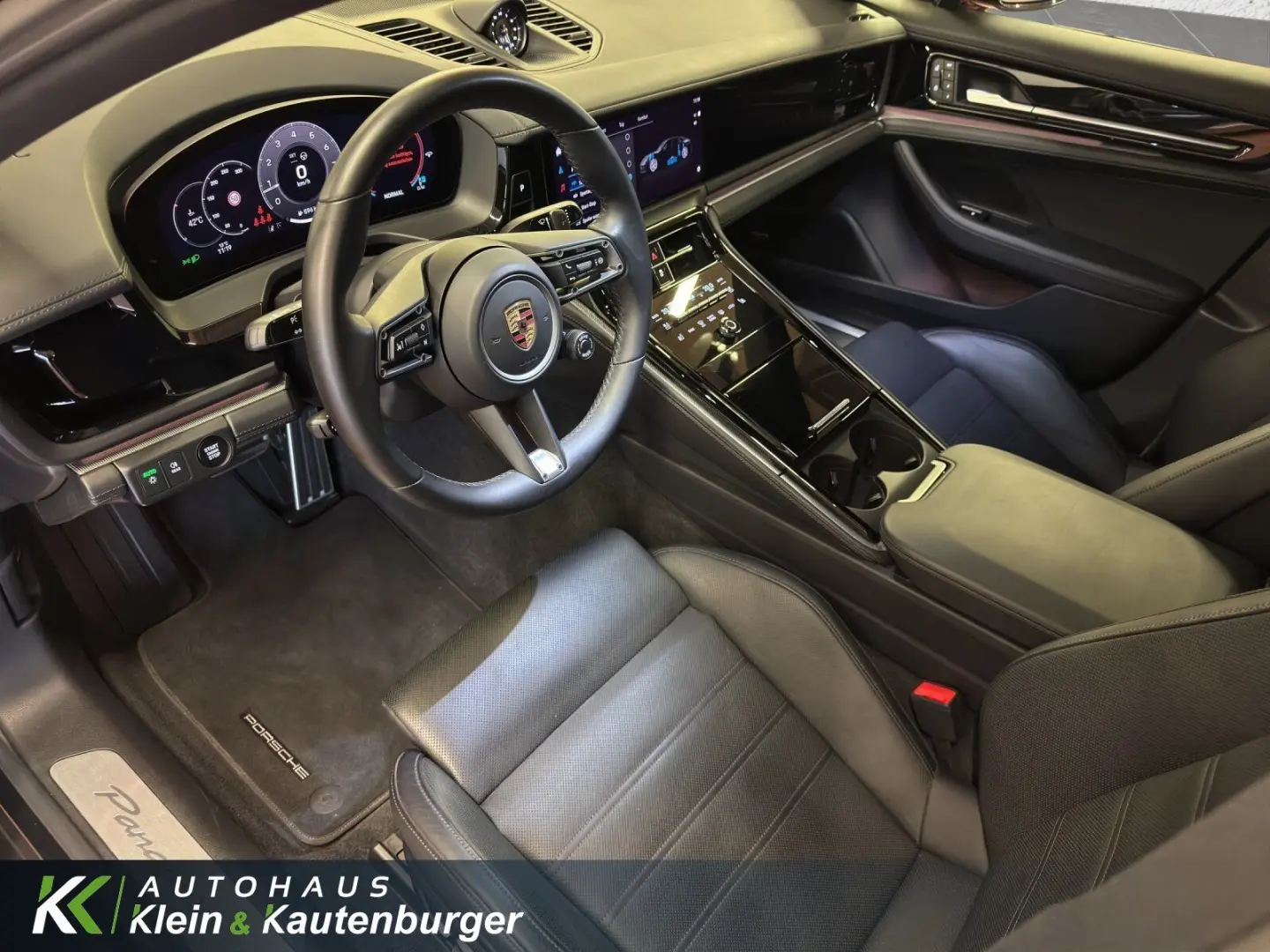Porsche Panamera 4+CHRONO+PDLS+HUD