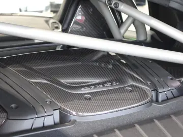 Porsche 718 Cayman GT4 RS
