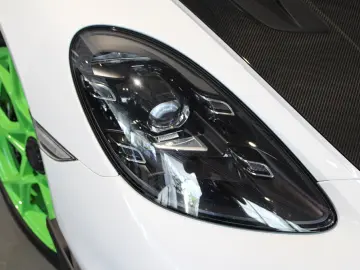 Porsche 718 Cayman GT4 RS