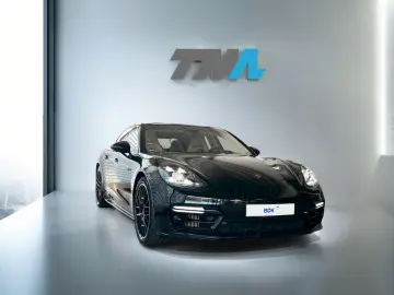 Porsche Panamera Turbo S E-Hybrid Burmester