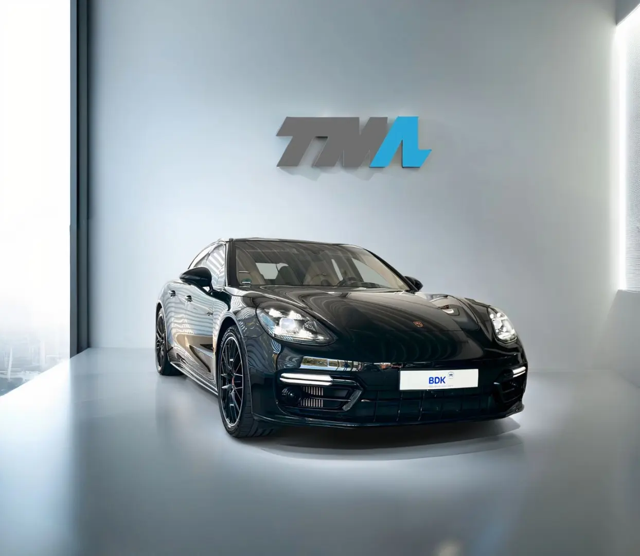 Porsche Panamera Turbo S E-Hybrid Burmester