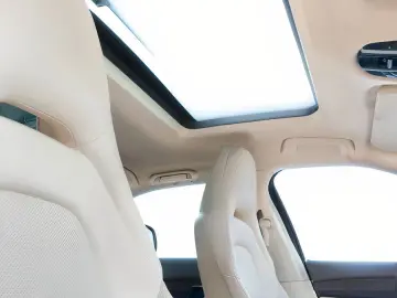 Porsche Panamera Turbo S E-Hybrid Burmester