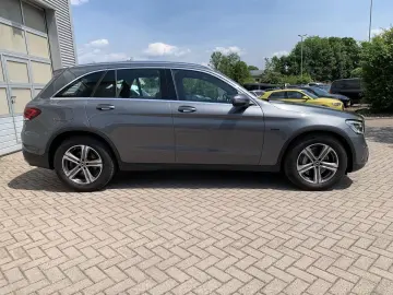 GLC 300 e 4Matic HUD+Memory+Airmatic+Virt.Cockp.