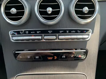 GLC 300 e 4Matic HUD+Memory+Airmatic+Virt.Cockp.