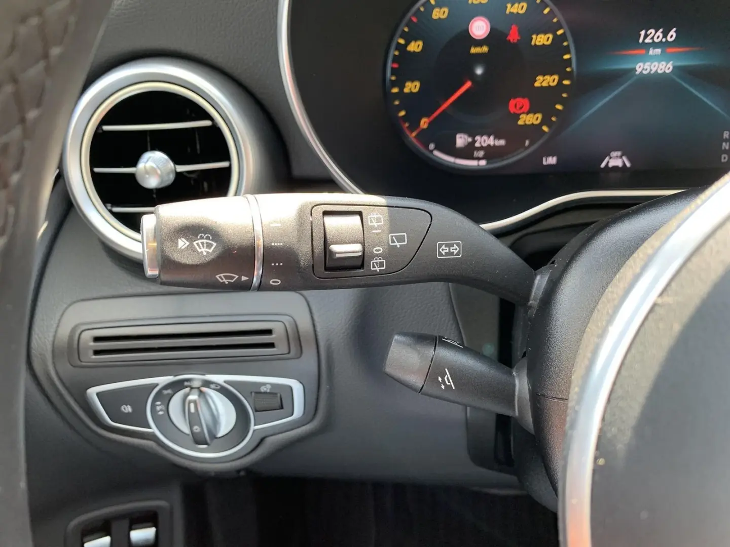 GLC 300 e 4Matic HUD+Memory+Airmatic+Virt.Cockp.