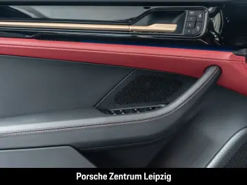 Porsche Panamera 4S E-Hybrid ActiveRide BOSE