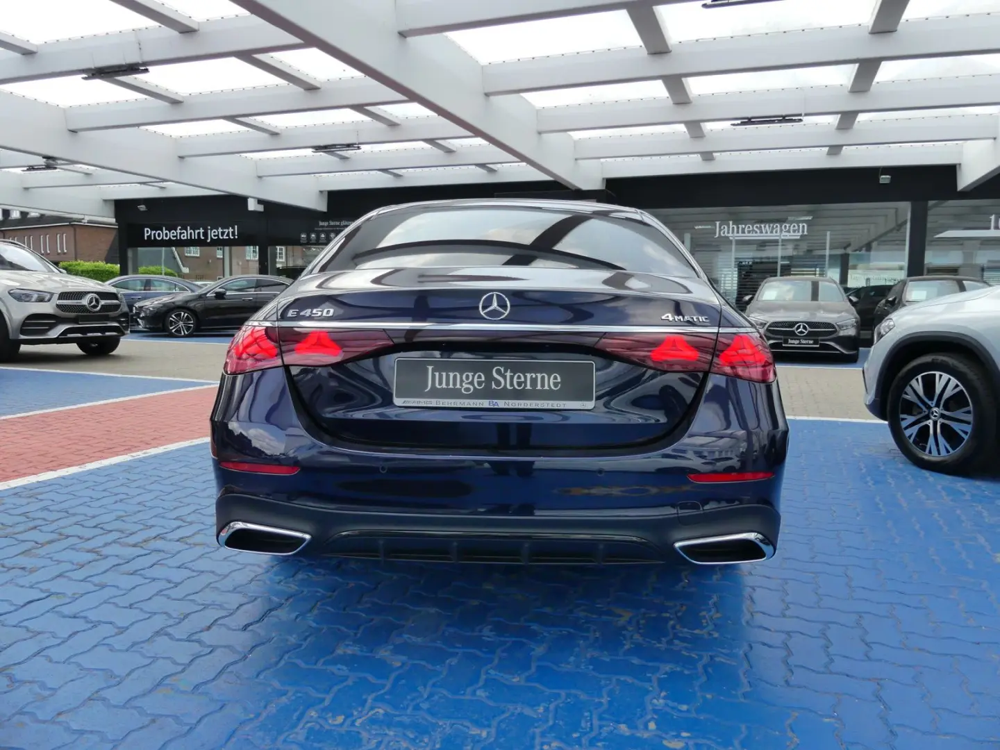 E 450 AMG 4M +360°+NightPaket+Distronic+Styling