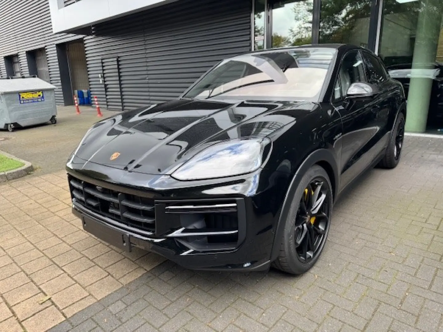 Porsche Cayenne Turbo E-Hybrid Coupe + GT-Paket