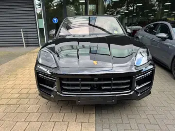 Porsche Cayenne Turbo E-Hybrid Coupe + GT-Paket
