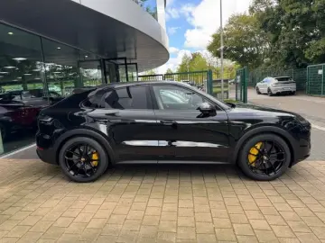 Porsche Cayenne Turbo E-Hybrid Coupe + GT-Paket