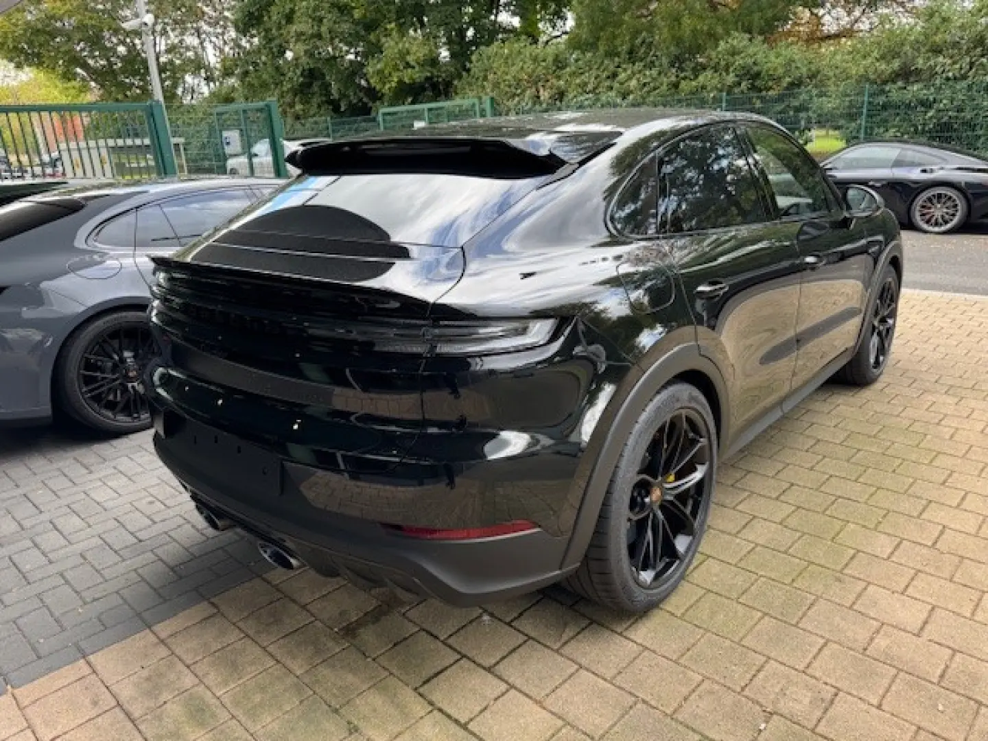 Porsche Cayenne Turbo E-Hybrid Coupe + GT-Paket