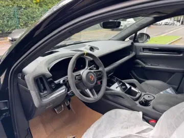 Porsche Cayenne Turbo E-Hybrid Coupe + GT-Paket
