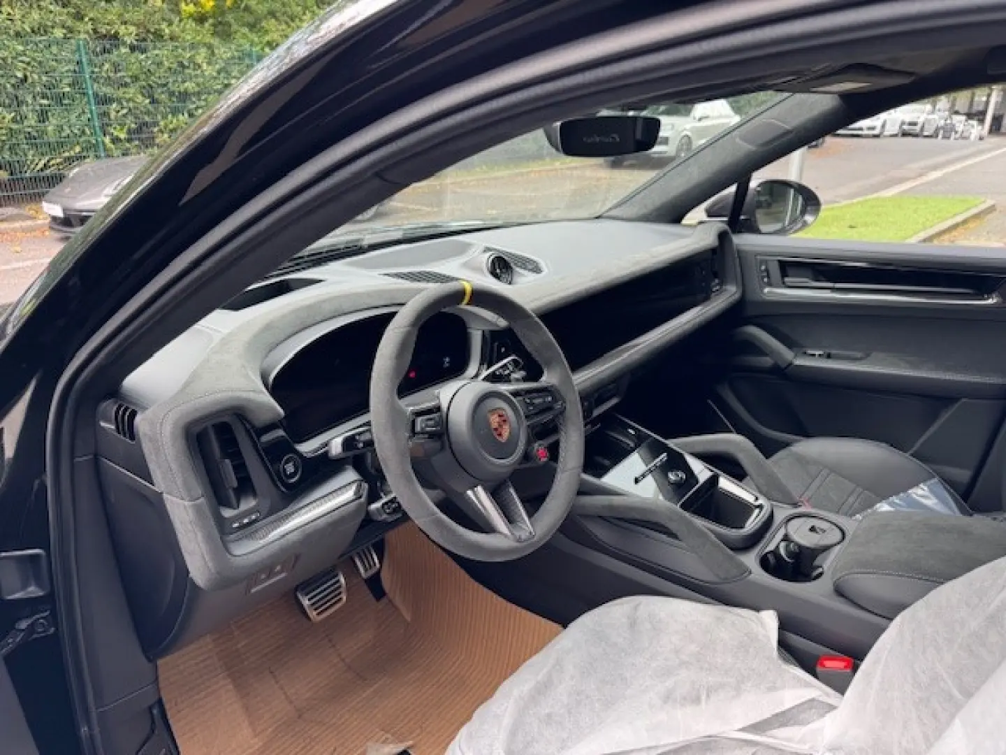 Porsche Cayenne Turbo E-Hybrid Coupe + GT-Paket