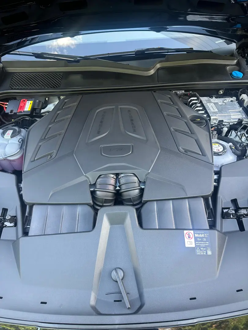 Porsche Cayenne Turbo E-Hybrid Coupe + GT-Paket