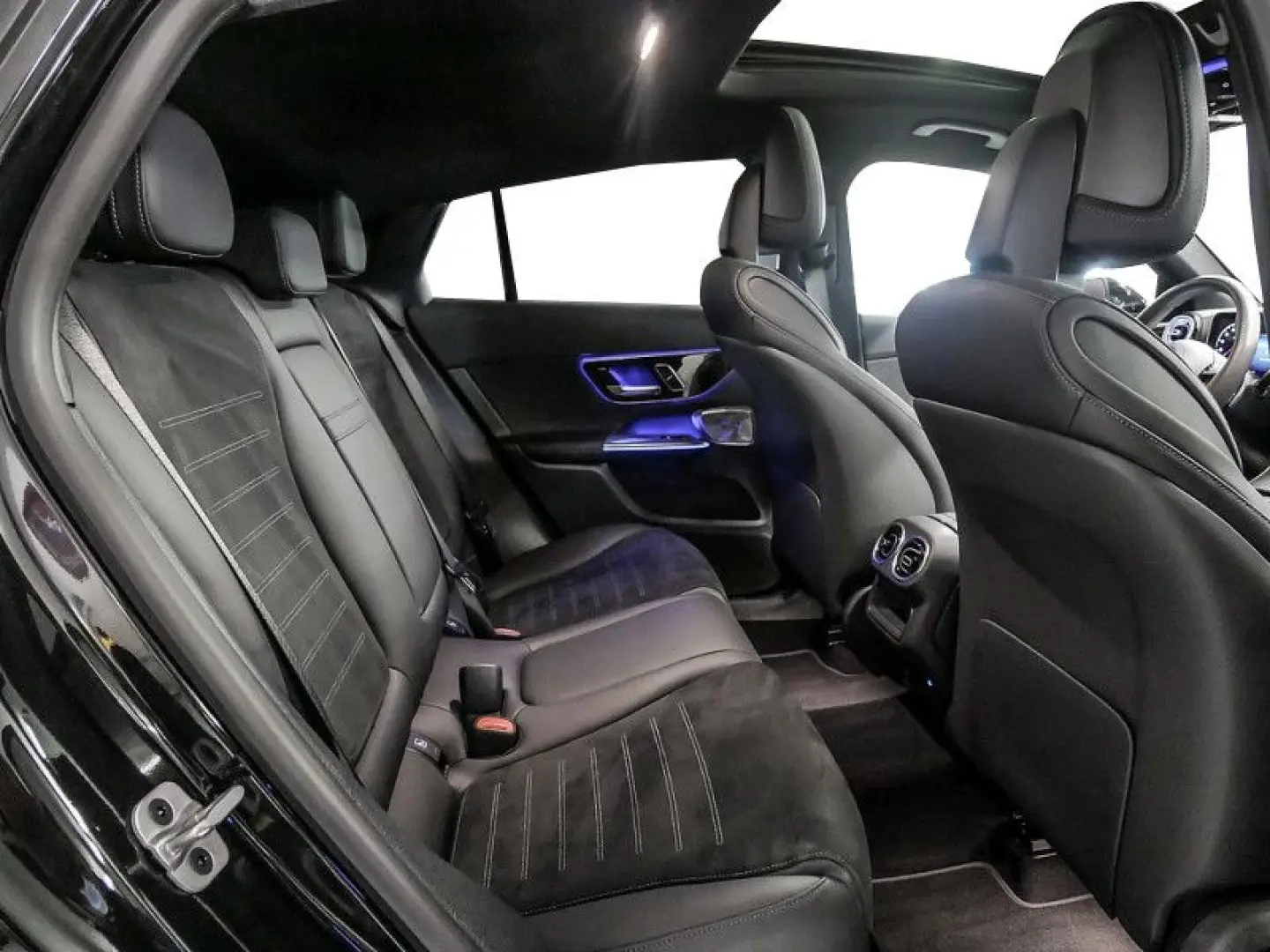 GLC 300 d 4M Coupé , BURM AMG NIGHT SPUR PANO