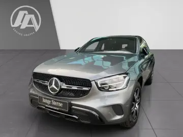GLC 300 e 4M Coupé MBUX digCock Burm Dist LED 36