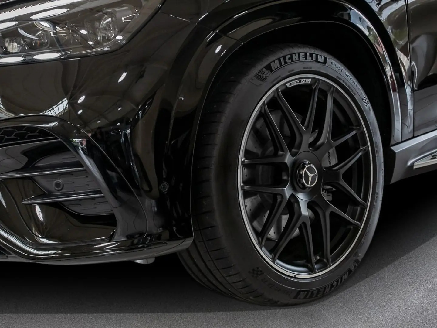 GLE 53 AMG NIGHT 4M+ Pano Distronic LED Kamera