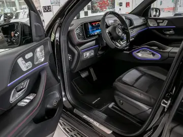 GLE 53 AMG NIGHT 4M+ Pano Distronic LED Kamera