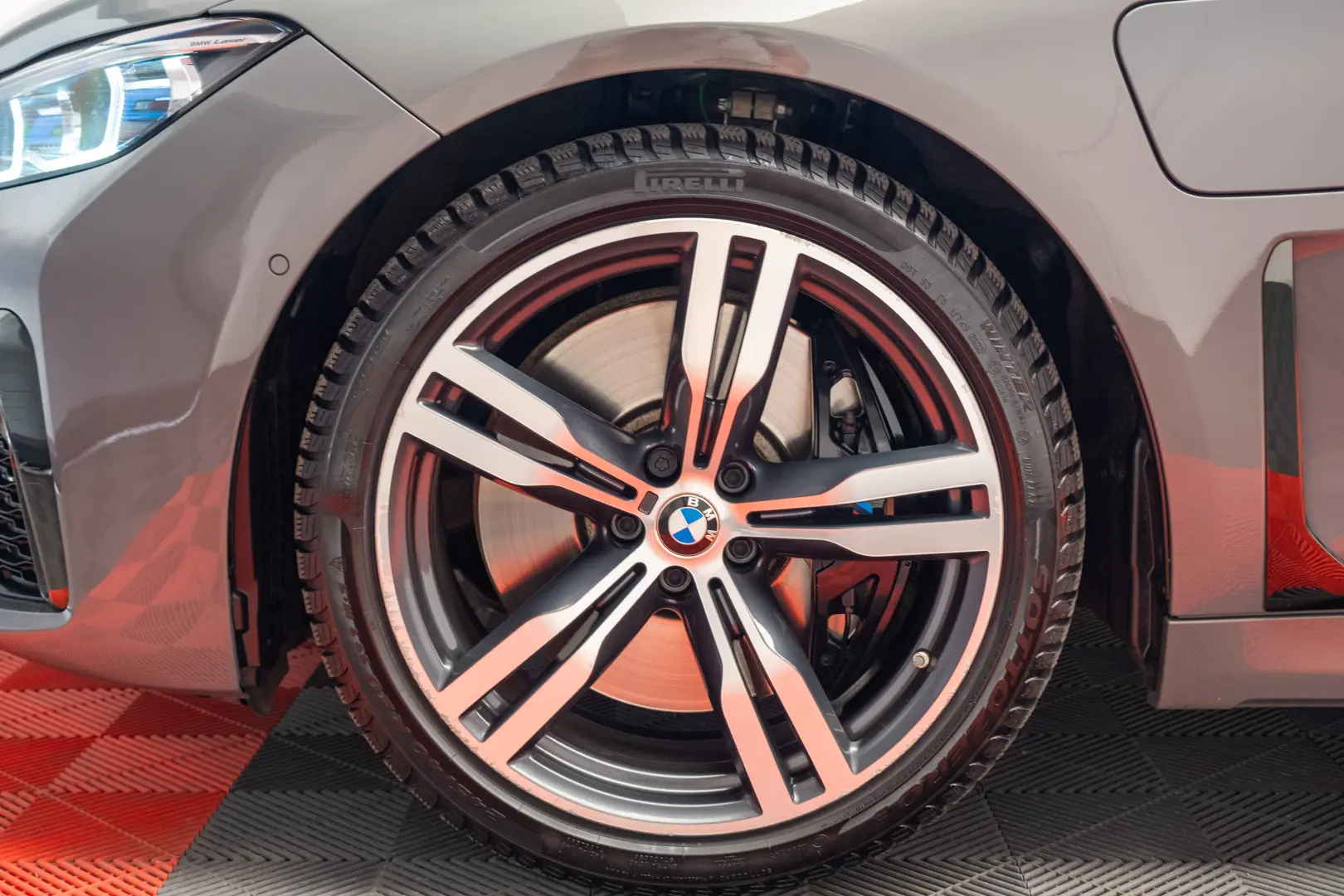 BMW 745Le MSport Packet