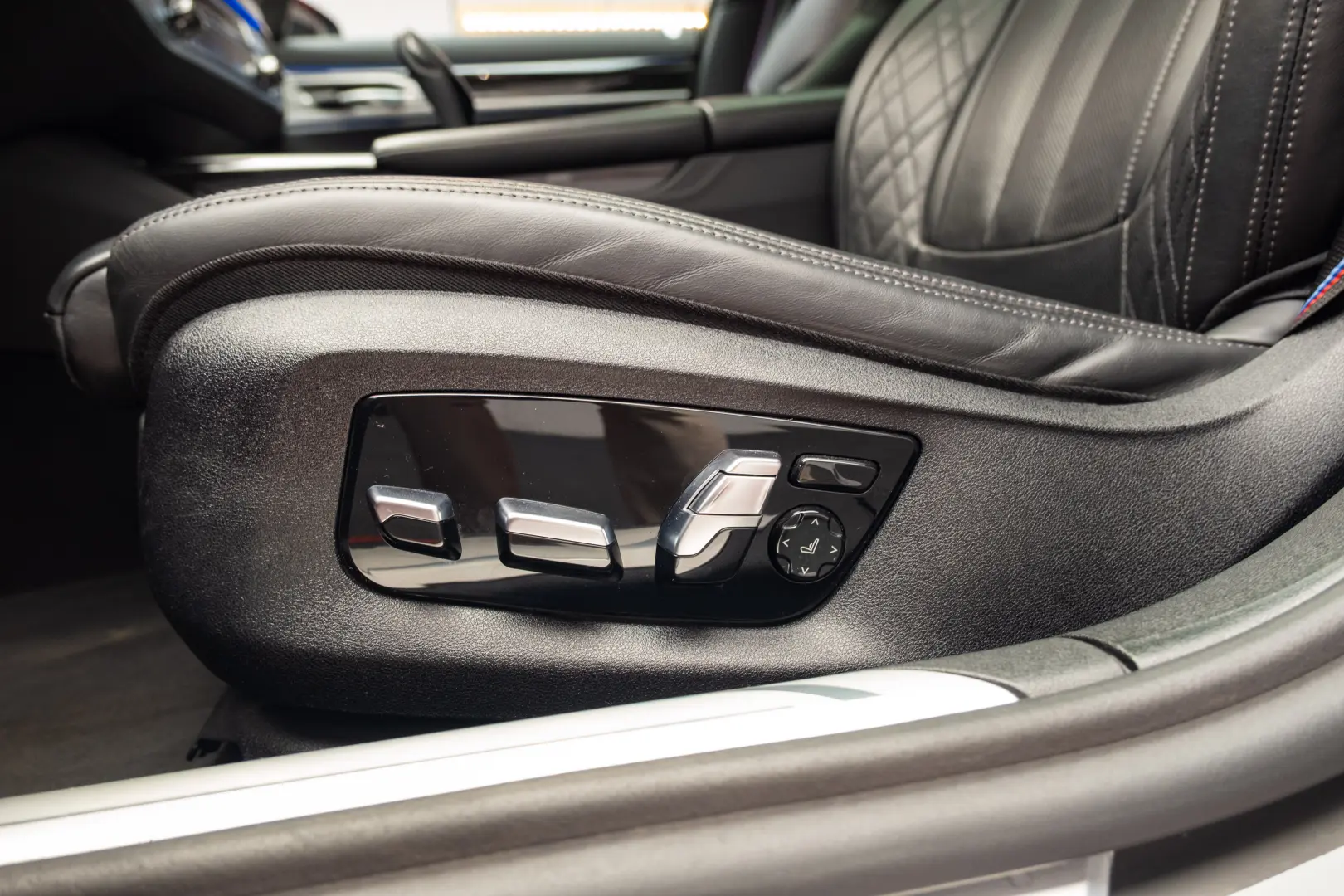 BMW 745Le MSport Packet