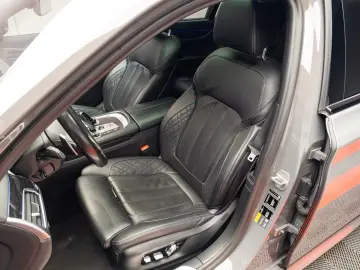 BMW 745Le MSport Packet