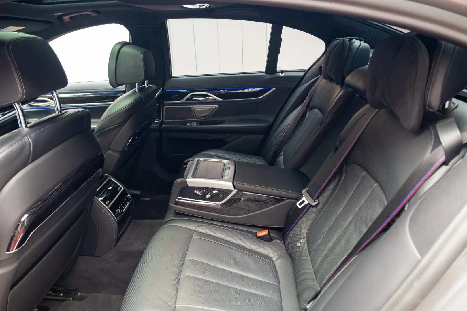 BMW 745Le MSport Packet