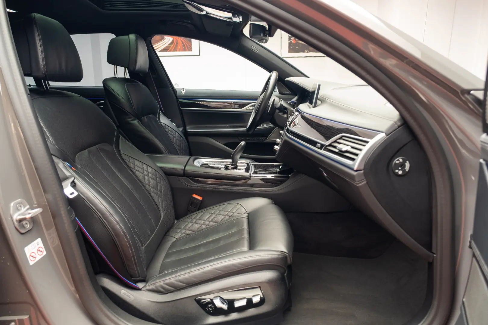 BMW 745Le MSport Packet