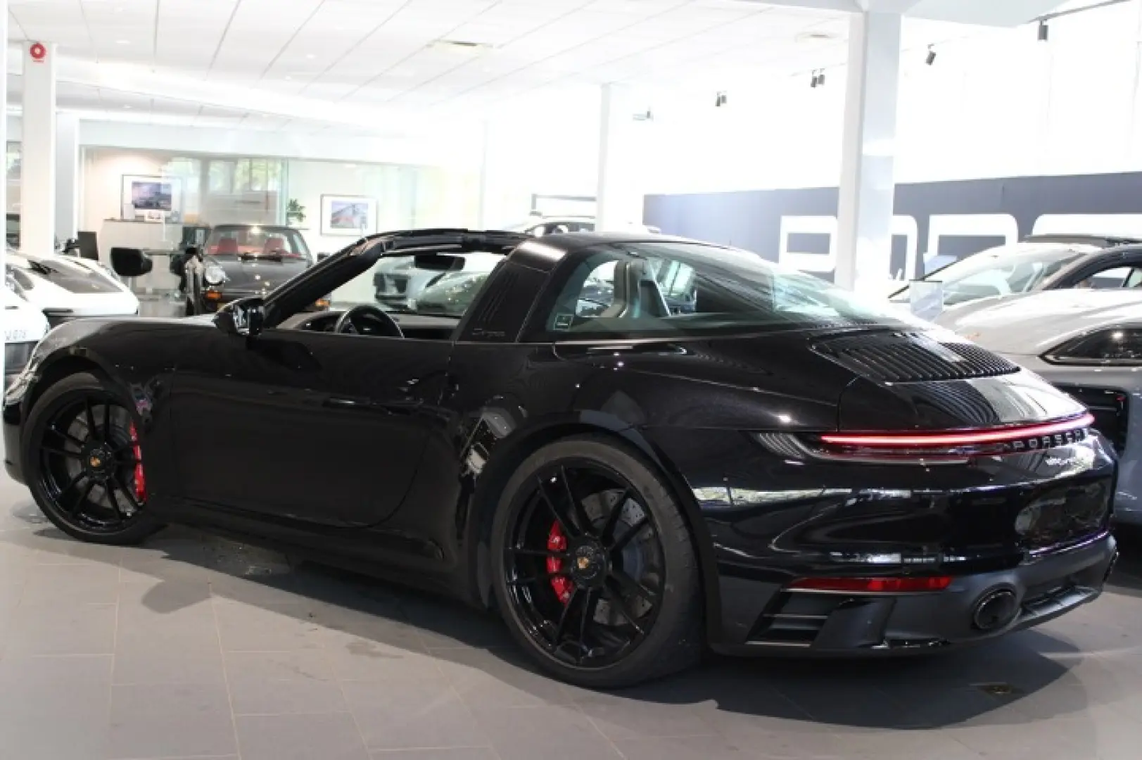 Porsche 911 Targa 4 GTS