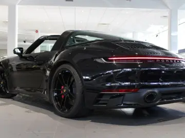 Porsche 911 Targa 4 GTS