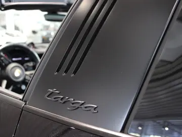 Porsche 911 Targa 4 GTS