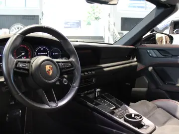 Porsche 911 Targa 4 GTS
