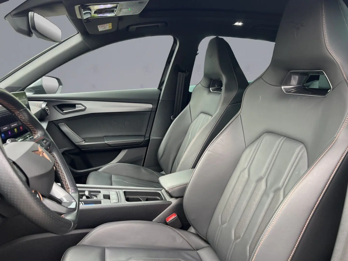 Formentor VZ 2.0 TSI DSG 4Drive PANO ACC NAVI