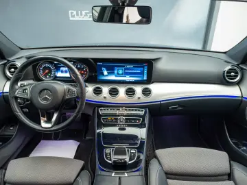 Mercedes Benz E200