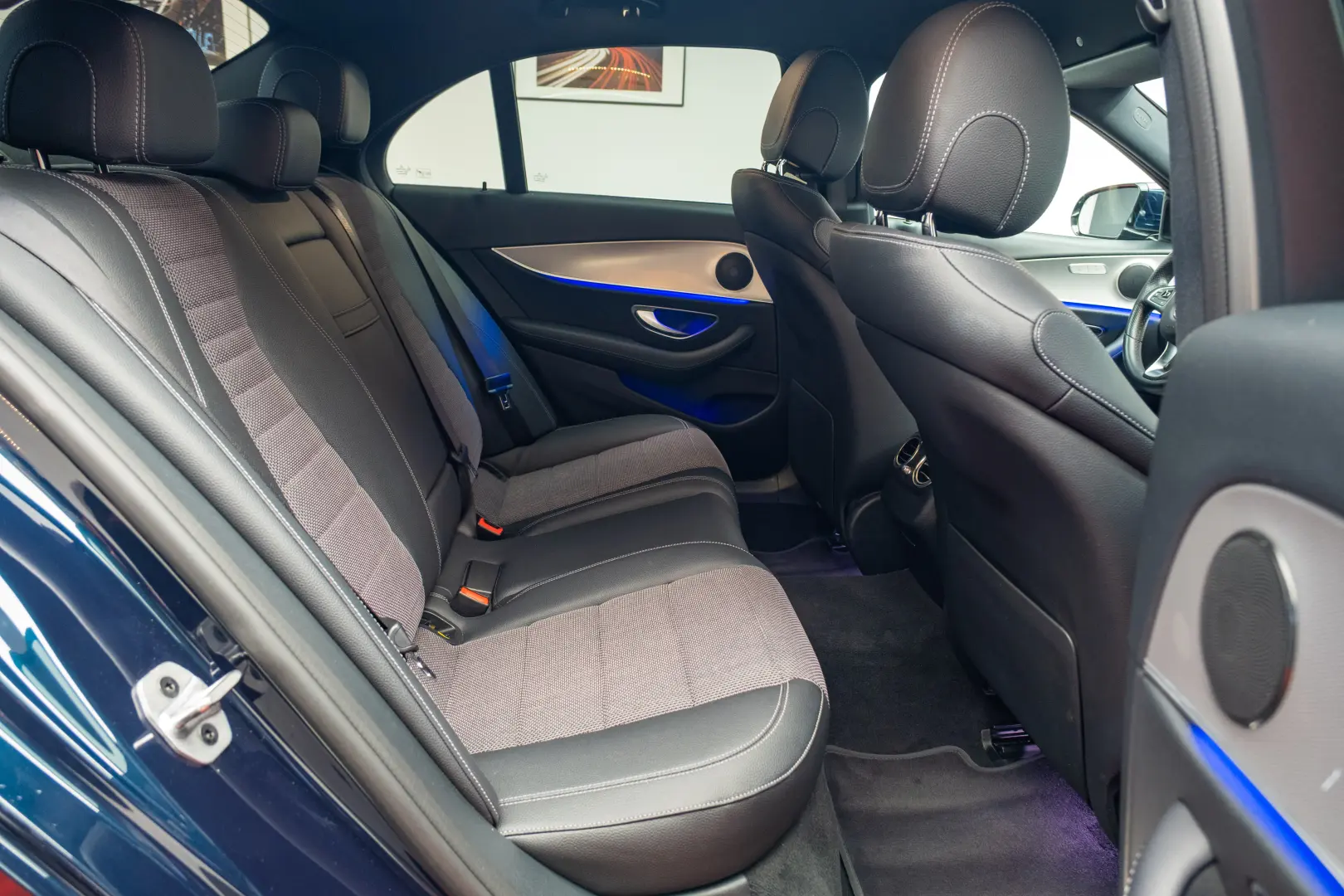 Mercedes Benz E200