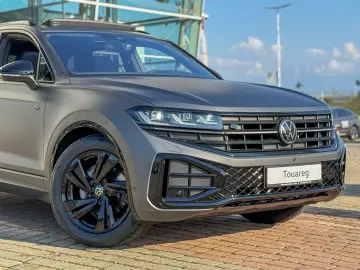 Touareg R-Line V6 TDI 286CP DSG 4Mot - Silicon Gray Matte