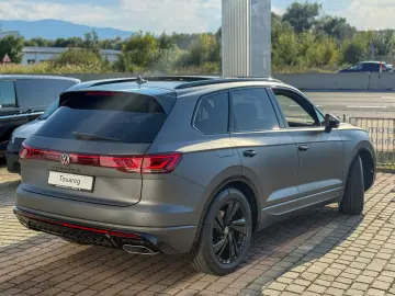 Touareg R-Line V6 TDI 286CP DSG 4Mot - Silicon Gray Matte