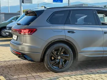 Touareg R-Line V6 TDI 286CP DSG 4Mot - Silicon Gray Matte