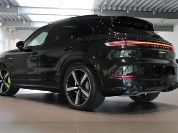 Porsche Cayenne E-Hybrid