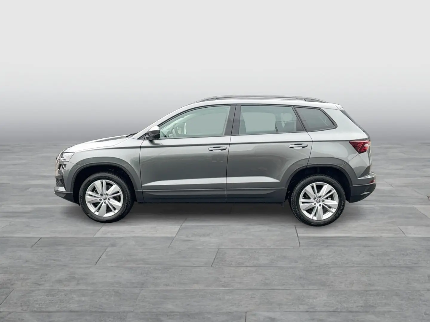 Skoda Karoq 1.5 TSI DSG Selection  LED Navi ACC Kamera