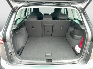 Skoda Karoq 1.5 TSI DSG Selection  LED Navi ACC Kamera