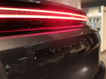 Porsche Panamera 4S E-Híbrido