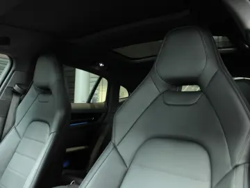 Porsche Panamera 4S E-Híbrido