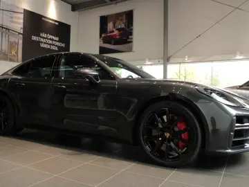 Porsche Panamera 4S E-Híbrido
