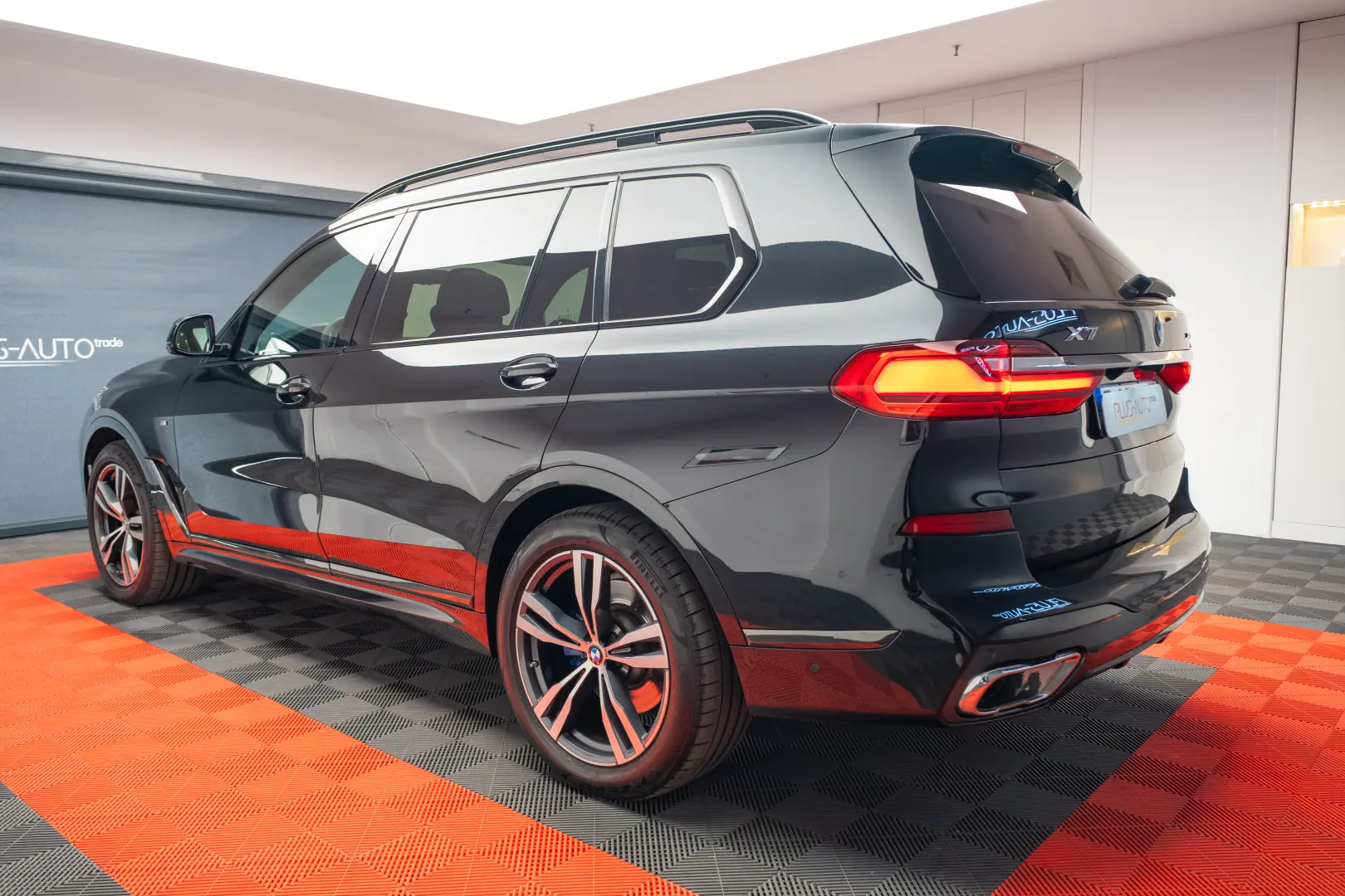 BMW X7 xDrive 40i Pano H&K R21