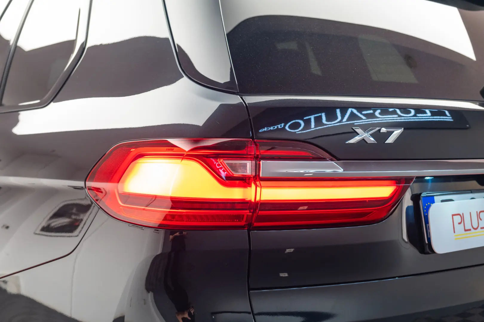 BMW X7 xDrive 40i Pano H&K R21
