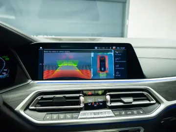 BMW X7 xDrive 40i Pano H&K R21