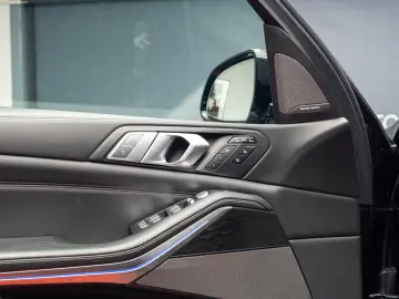 BMW X7 xDrive 40i Pano H&K R21